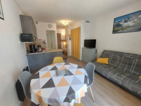 Studio à Cauterets, 4 pers, ascenseur, balcon, proche télécabines - FR-1-812-64
